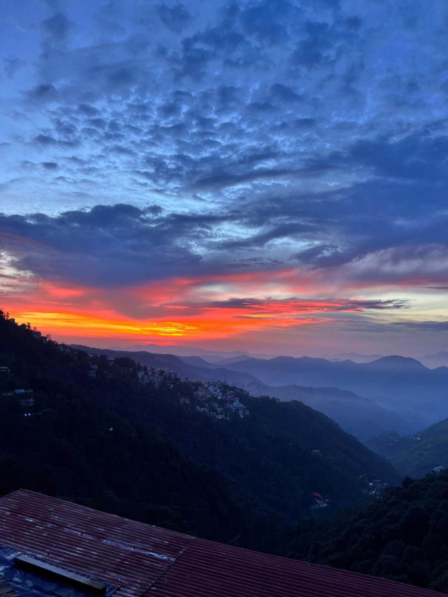 Hotel Victory Since 1979 Shimla Luaran gambar