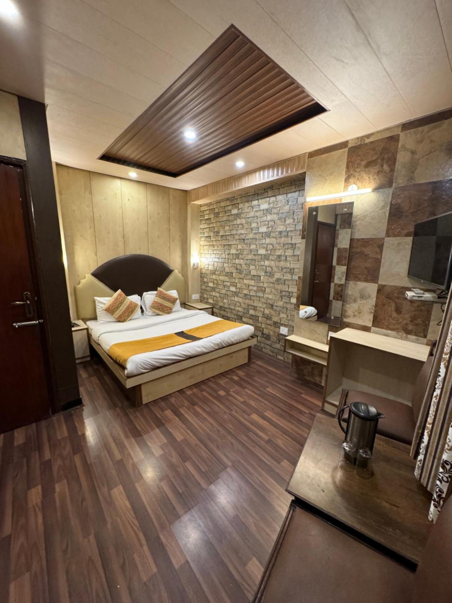 Hotel Victory Since 1979 Shimla Luaran gambar