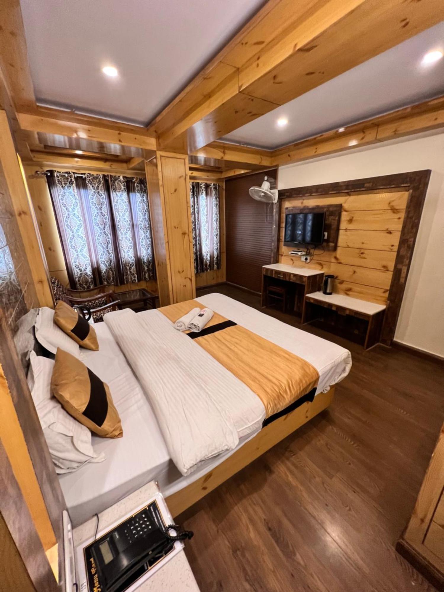 Hotel Victory Since 1979 Shimla Luaran gambar