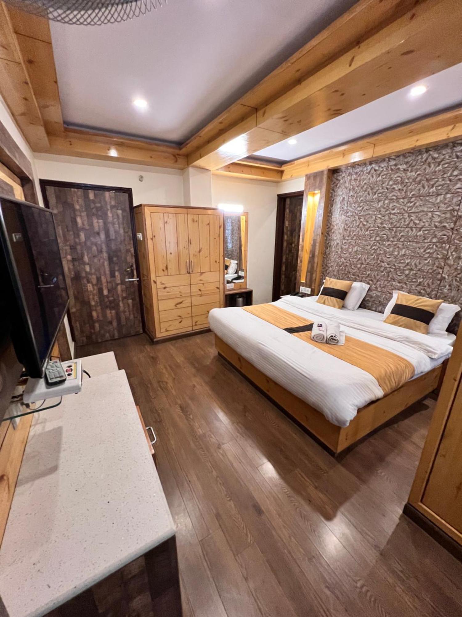 Hotel Victory Since 1979 Shimla Luaran gambar